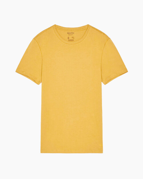 yellow-t-shirt